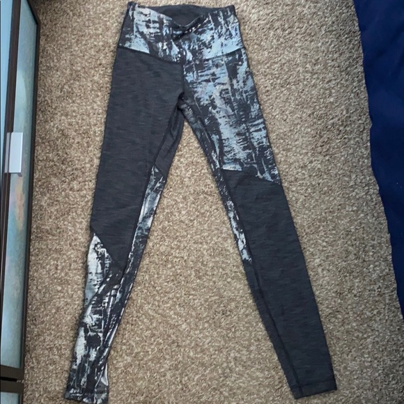 Lulu Leggings - Picture 2 of 5